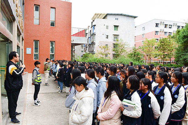 防范火灾风险  建设美好校园