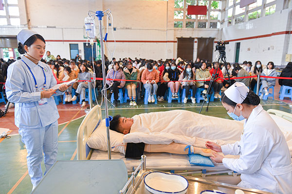 技能展示风采 大赛点亮人生